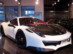  DMC tung gói độ Estremo cho Ferrari 458 Italia 