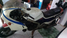  ‘Lột xác’ xế cổ Honda NS400R ở Phú Yên 