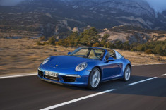  Porsche 911 Targa chính thức ra mắt 
