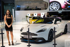  Serie Aston Martin siêu đẳng cấp ở Dubai 