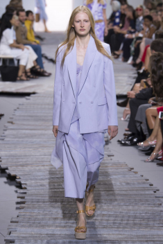7 xu hướng được dự đoán sẽ chiếm áp đảo street style năm 2018