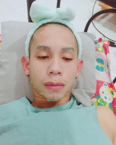 Các chị em ‘bơi vào đây’ mà học ‘anh chủ’ Duy Pinky và Trường ‘Híp’ PR cho mặt nạ chanh dây
