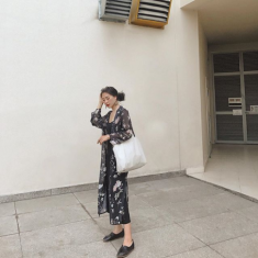 Sau tất cả túi tote vẫn được lòng con gái Việt nhất