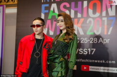 VIFW 2017: Hồ Ngọc Hà tươi tắn trong sắc xanh, Phạm Hương diện cả ‘cây’ đỏ nổi bần bật
