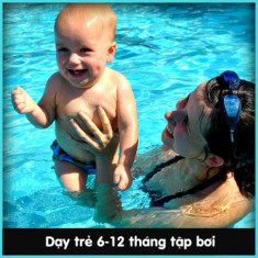Chẳng khó dạy bé sơ sinh học bơi