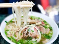 Phở Việt được bình chọn là một trong những món đựng trong tô ngon ngon nhất