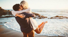 9 điều khi yêu thật lòng đàn ông sẽ dành cho bạn