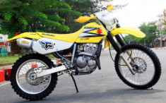  ‘Bốc lửa’ với Suzuki RMX 250 