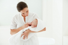 Những điều cần biết khi chăm sóc trẻ sơ sinh
