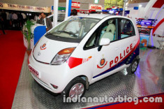  Tata Nano - xe cảnh sát rẻ nhất thế giới 