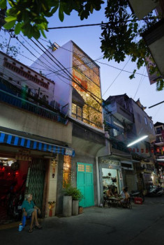 Ngắm căn nhà 3m mặt tiền ở Sài Gòn mà cứ ngỡ rộng hàng nghìn mét vuông