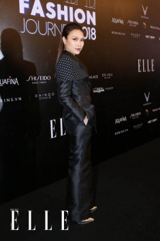 “Chị đại” Mỹ Tâm, Thanh Hằng “chặt đẹp” đàn em tại thảm đỏ quy tụ dàn sao “khủng” Elle Fashion Show 2018