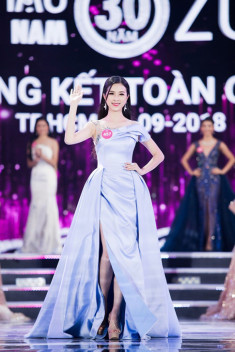 Á hậu gây tranh cãi nhất Hoa hậu Việt Nam 2018 từng bị gia đình ngăn cấm sửa răng