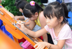 Ngày hội Phú Mỹ Hưng: tăng cường thể lực, hướng nghiệp cho trẻ qua những trò chơi bổ ích