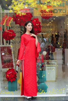 Sao Việt xúng xính áo dài trước thềm năm mới