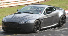  Aston Martin chạy thử Vantage RS 