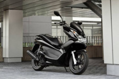  Honda tiếp tục triệu hồi PCX tại châu Âu 