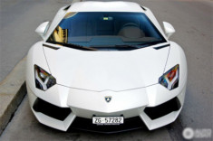  Lamborghini Aventador - siêu sao trên phố 