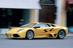  Lamborghini tung ra Murcielago ‘hạng nhẹ’ 