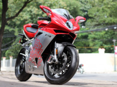  Ngắm siêu xe MV Agusta F4 2011 ở Sài Gòn 