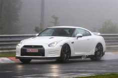  Nissan GT-R bản nâng cấp lộ diện toàn phần 