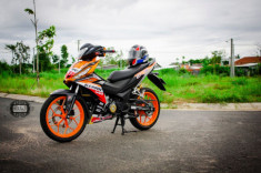 Ấn tượng cùng chiếc Winner độ phiên bản Repsol của biker Việt