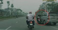 Công an truy tìm xe Innova đâm văng một phụ nữ đi xe máy rồi bỏ chạy
