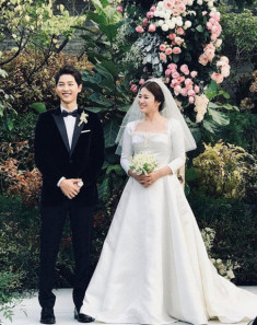 Loại hoa mà Song Hye Kyo cầm trong đám cưới có gì đặc biệt mà đắt đỏ đến thế?
