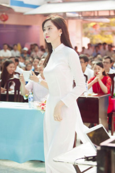Ngày khai giảng, khoảnh khắc với áo dài trắng của các nàng Hậu Việt thuở nào lại gây xao xuyến