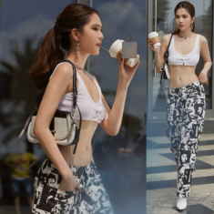 Ngọc Trinh cực ngầu với áo crop top siêu ngắn, khoe vòng eo 56 trứ danh