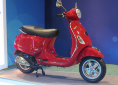  Piaggio Việt Nam giới thiệu Vespa LX ie 