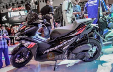 Yamaha NVX 155 2017 ra mắt với 3 phiên bản cực ngầu
