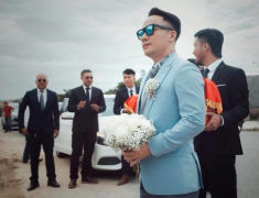 Mặc váy cưới xinh đẹp nhưng vợ của Tiến Đạt lộ bụng to lùm lùm, vướng nghi vấn mang bầu