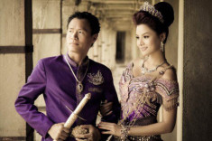 Vũ Thu Phương đính chính chồng không thuộc Hoàng tộc Campuchia, con chung, con riêng biết phụ mẹ tiền học