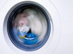 Cả năm dùng máy giặt, nhưng liệu bạn đã biết những mẹo vệ sinh này?
