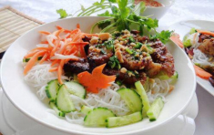 Bún thịt nướng ngon với cách làm đơn giản thịt thơm ngon