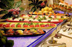 Dù thích đến mấy nhưng 4 món này không nên ăn khi đi thưởng thức buffet