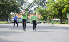 “Ngả mũ” với chiêu dạy con vừa chơi vừa học bằng thể thao của Phạm Anh Khoa