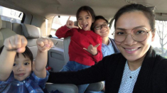 Vào bếp làm bánh, nấu ăn cho 3 con, mẹ đảm Hồng Ngọc gây xúc động vì câu nói này