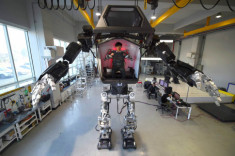 Nhật Bản bị soán ngôi, không còn là đất nước mạnh về robot nhất thế giới