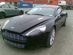  Aston Martin Rapide thứ hai về Việt Nam 