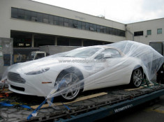  Aston Martin V8 Vantage mui trần đầu tiên về Sài Gòn 