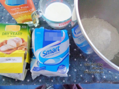 Cách làm bánh bao xúc xích hình thỏ cho bữa sáng