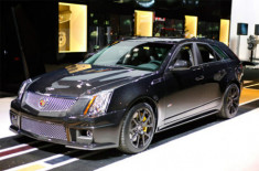  Cadillac trình làng CTS-V phiên bản ‘kim cương đen’ 