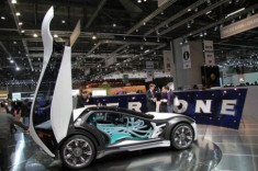  ‘Chim ưng biển’ Alfa Romeo Pandion ở Geneva 