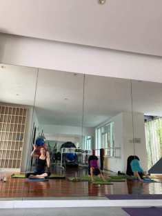 Hồ Ngọc Hà tập yoga tiết lộ bí quyết làm đẹp trong ngày... Cường Đô La đi lấy vợ mới