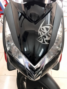 Honda Airblade 110 màu den nham lên thái chinh chu