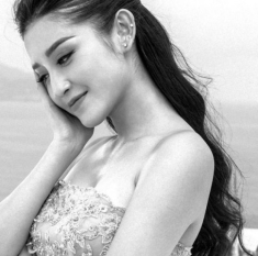 Không kêu fan “đầu thai” như Phạm Hương, Huyền My trả lời cực khéo khi được hỏi câu này...