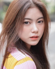 Lột xác vì... tình cũ, 9x kiếm hơn 100 triệu/tháng, lượng follow khủng không thua ngôi sao