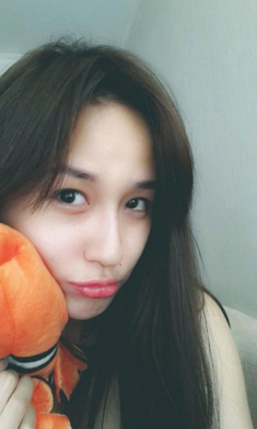 Mai Phương Thuý, Tiểu Vy sở hữu mặt mộc đẹp hoàn hảo không cần son phấn còn Ngọc Hân thì...